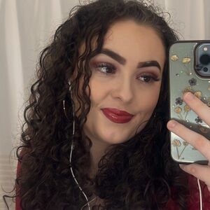 Meet your Posher, Dreidynn